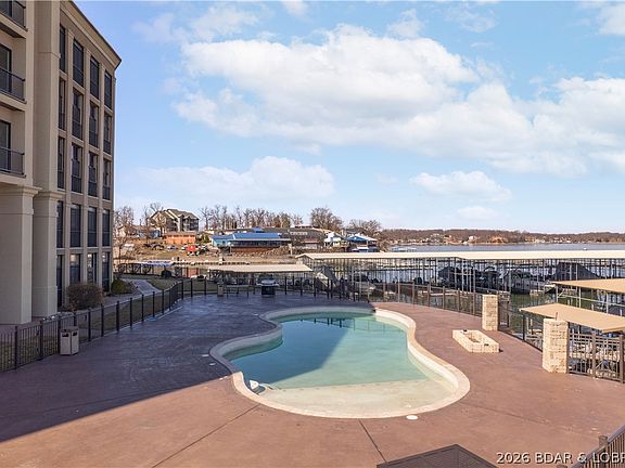 2nd image of 1184 Jeffries Rd #119