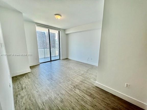 5th image of 1111 SW 1st Ave Penthouse 4023