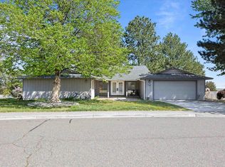 1108 W 21st Ave, Kennewick, WA 99337
