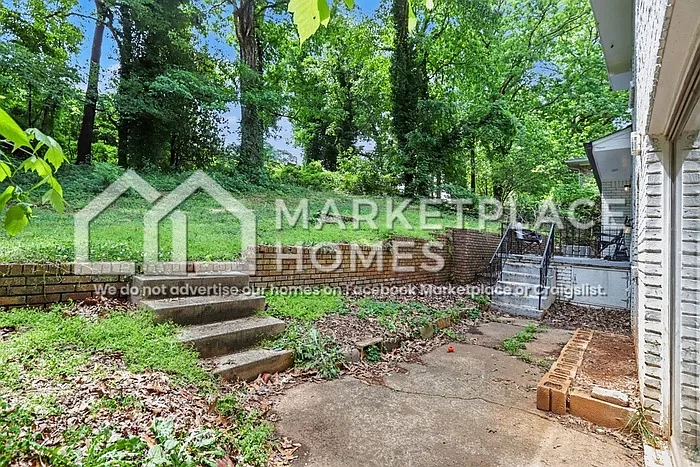 2470 Glenrock Dr #B — Photo 17