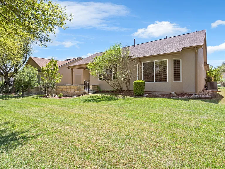 311 Dove Hollow Trl — Photo 23