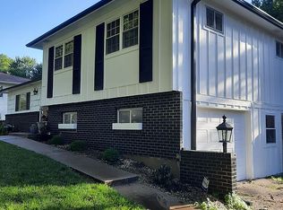 6008 Noland Rd, Shawnee, KS 66216