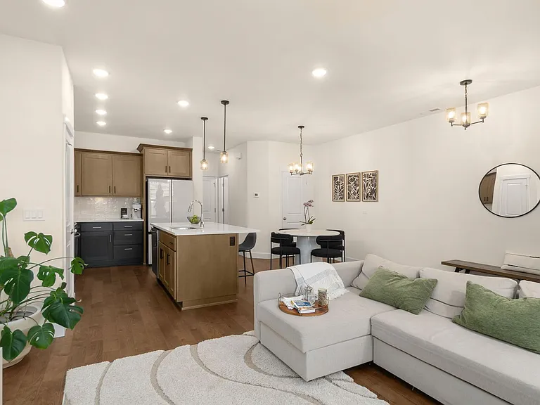 18240 SW Barrows Rd — Photo 8