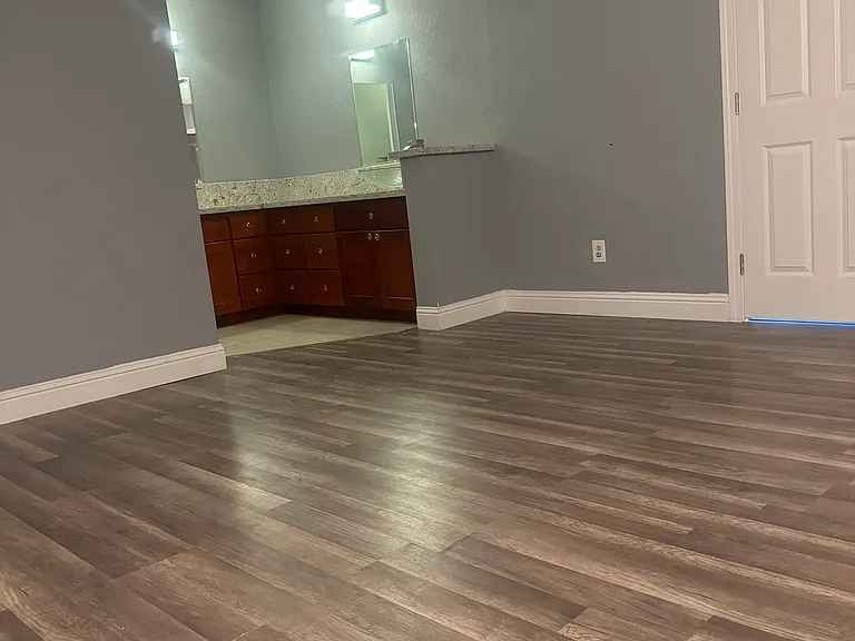 8621 Walnut Ridge Way — Photo 3