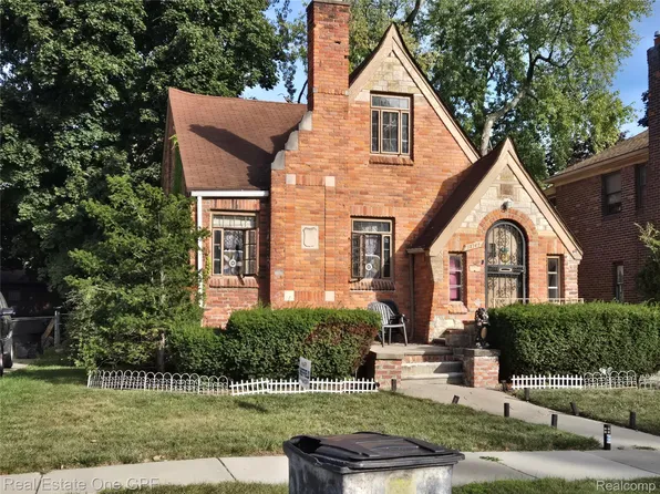 15762 Ferguson St, Detroit, MI 48227