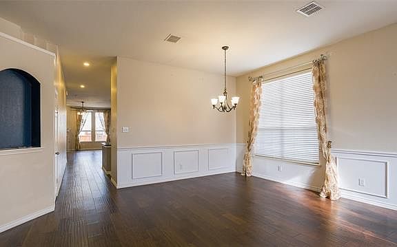 3rd image of 6200 White Pine Dr