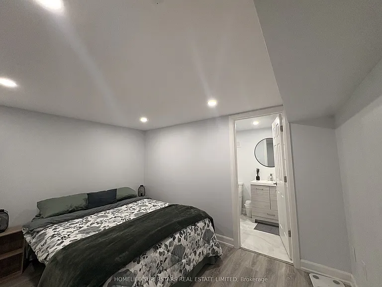 77 Horning Dr E — Photo 15