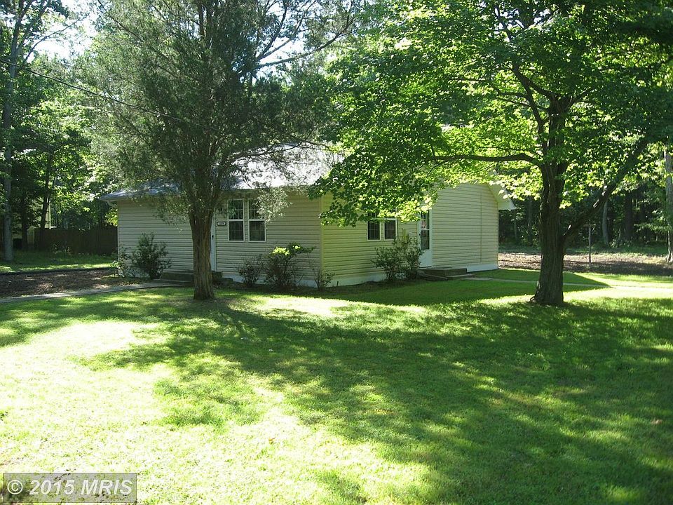 Exterior (Front View- NE Corner)