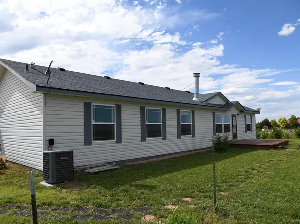 43 Meadow Ln, Wheatland, WY 82201