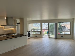 2714 Fairview Ave E APT 204, Seattle, WA 98102