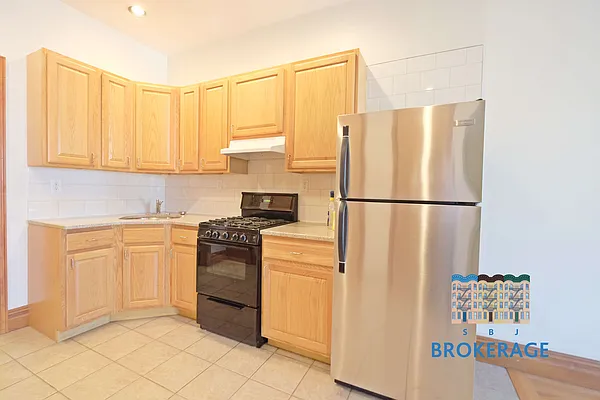 Rented by SBJ Brokerage, LLC | media 24