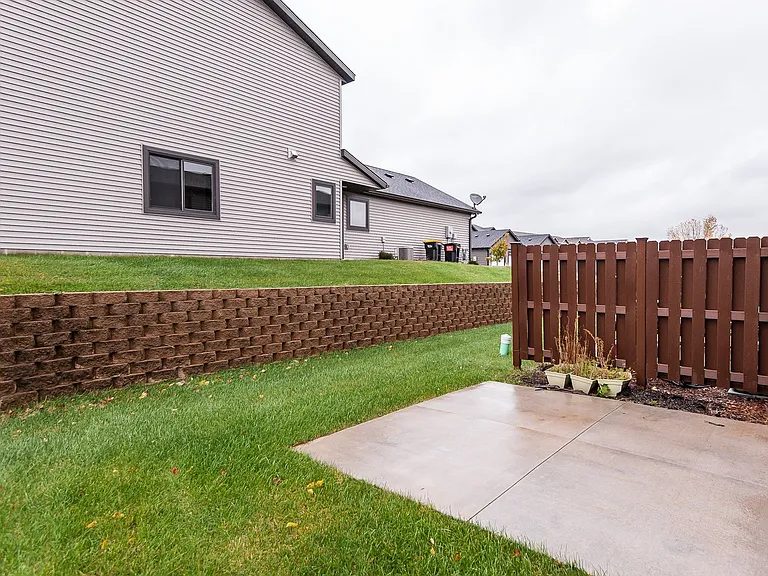 3218 Portage Cir NW — Photo 60