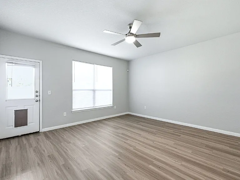 5950 Larkspur Valley — Photo 17