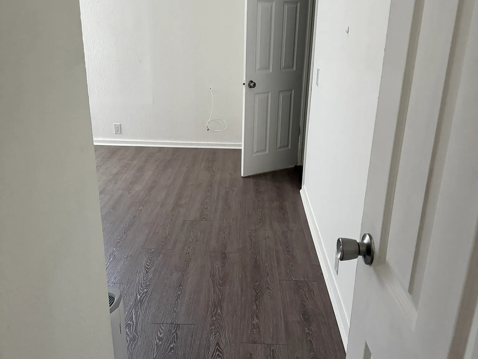 23078 Watergate Cir — Photo 2