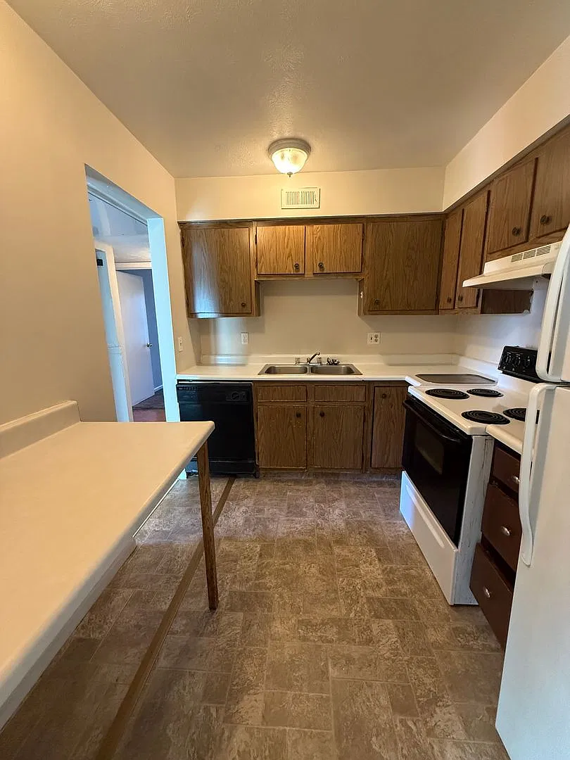 4230-4232 Arrowrock — Photo 4