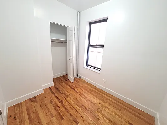 Rented by Douglas Elliman | media 8