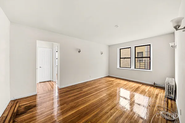 Rented by Elegran | media 2
