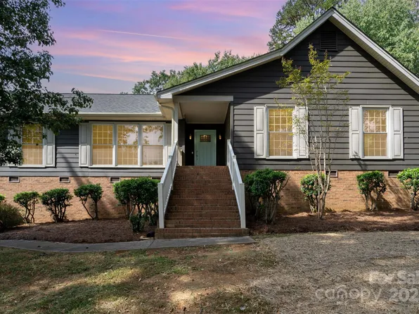 11300 Winding Way Rd, Charlotte, NC 28226