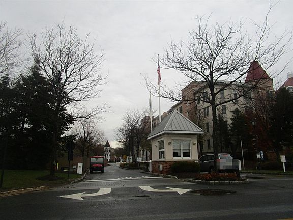 5th image of 38 Independence Way