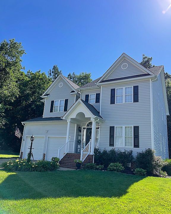 2nd image of 7713 Hampton Manor Ct