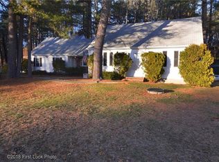 102 Pinecrest Dr, Glocester, RI 02857