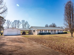 763 Fairview Rd, Loretto, TN 38469