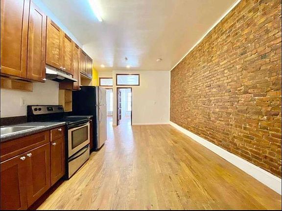 2nd image of 327 Nostrand Ave APT 3