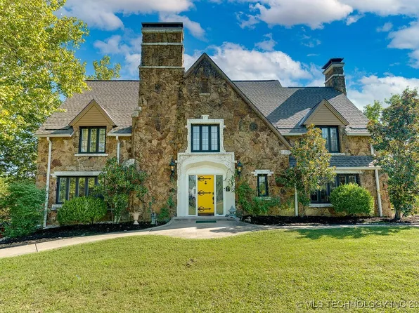 101 Hunter Dr, Ada, OK 74820