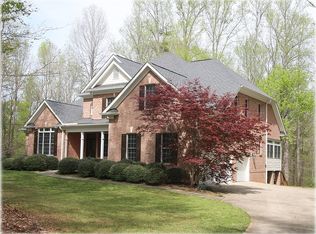 825 Oxbow Crossing Rd, Chapel Hill, NC 27516