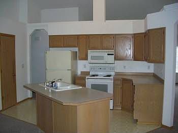 5th image of 1226 Trails End Ct SE