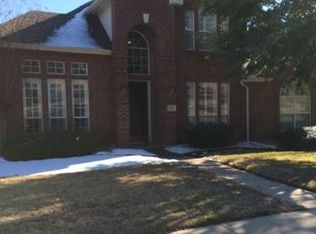 9708 Wolf Creek Dr, Irving, TX 75063