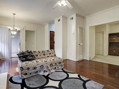 4041 Drake St APT 203, Houston, TX, 77005