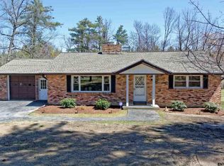 257 Bullock Rd, Slingerlands, NY 12159