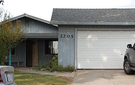 2nd image of 2205 Ringwood Ave