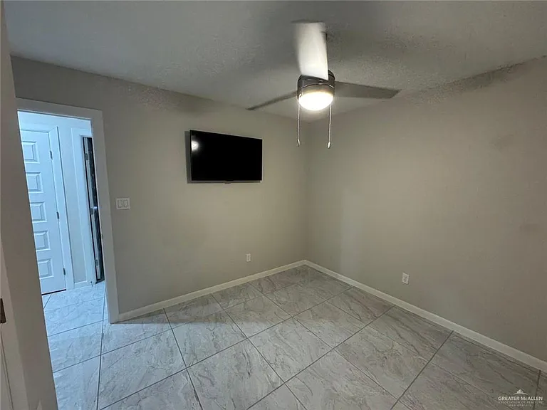712 Palmer Rd #1 — Photo 3