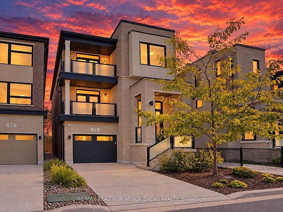 2nd image of 11 Hollyhock Ct