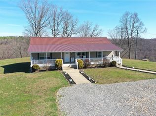 1746 Broomstick Rd, Big Bend, WV 26136