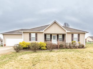 61 Walley Dr, Arab, AL 35016