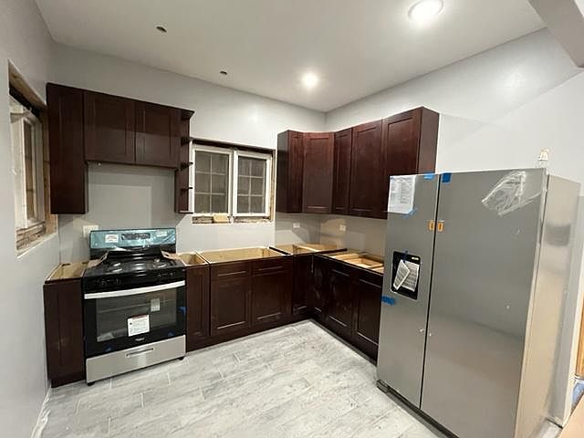 1st image of 1010 N Lavergne Ave