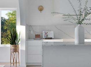 1309 Ridge Dr, Redding, CA 96001