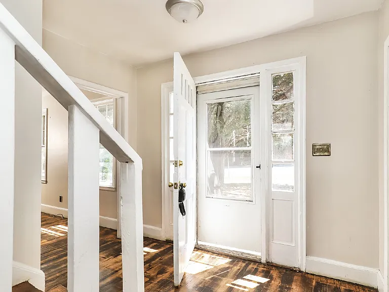412 S Josephine Boyd St — Photo 5