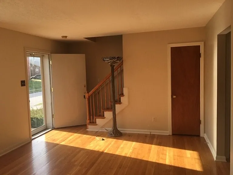 1833 1/2 Marietta Dr — Photo 5