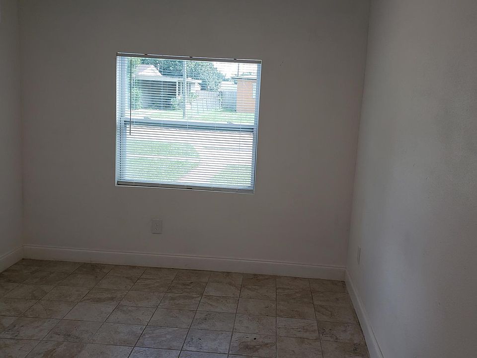 1st image of 7323 Langford Way