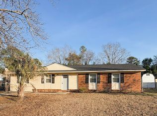 2229 Delta Dr, Fayetteville, NC 28304