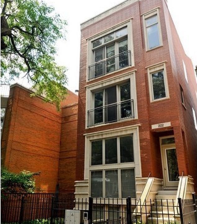 2032 N Racine Avenue, Unit 3