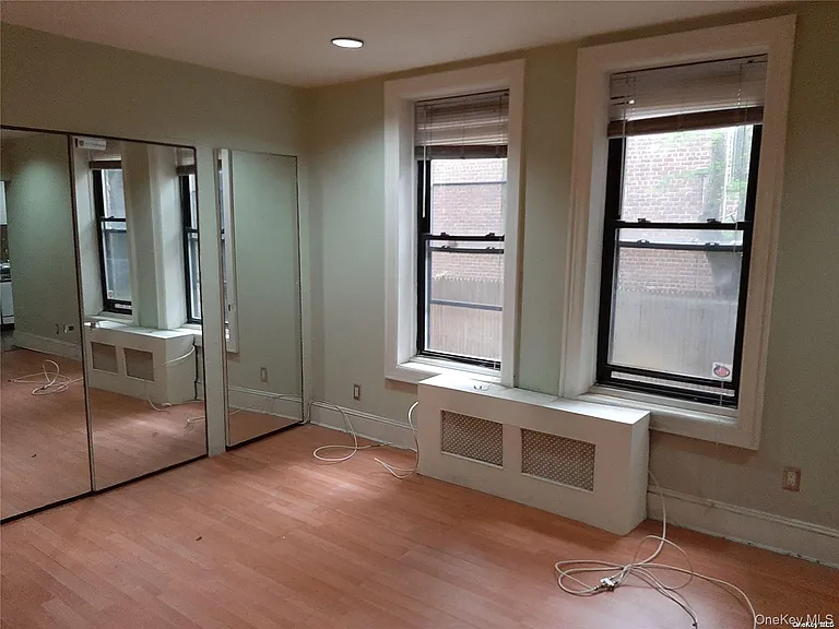 1 Hillside Ave #1A — Photo 10