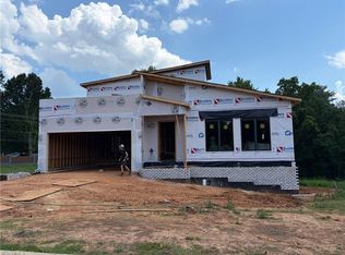 918 Passion Ct, Winston Salem, NC 27104