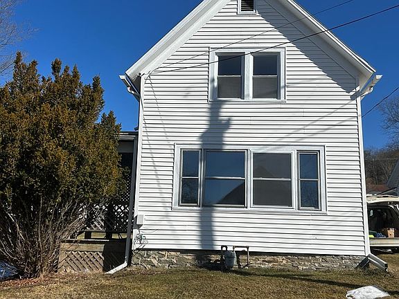 3rd image of 803 S Main St