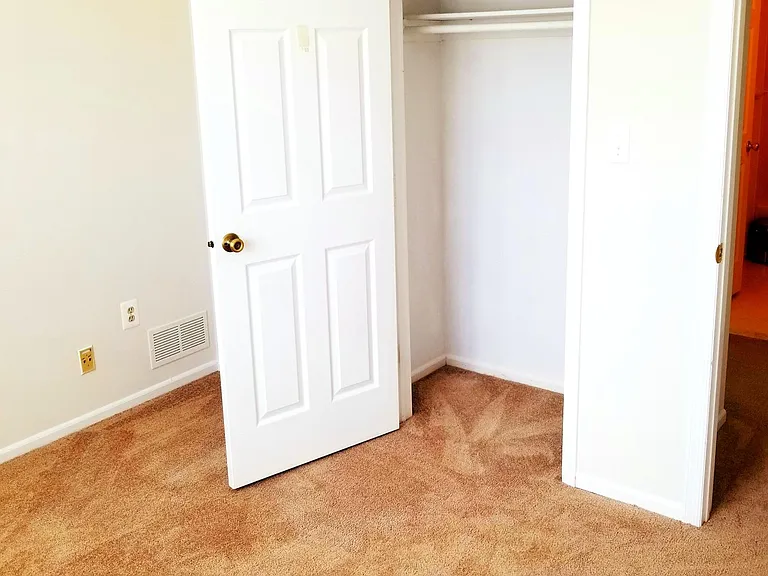 4 Fairway Ct — Photo 14