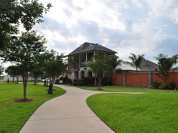 2nd image of 508 Shore Dr